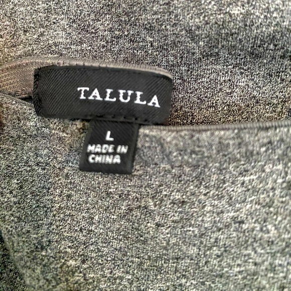 Talula Dress in large - Picture 2 of 3